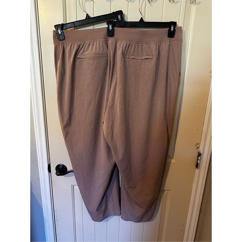 Athleta Brooklyn Mid Rise Textured Ankle Pants Women Size 24 Pink 982287 - Picture 7 of 15